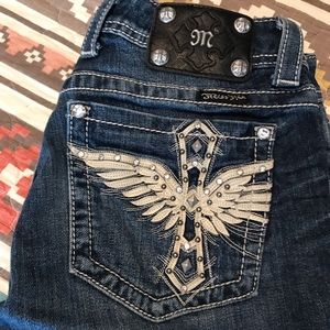 Miss Me Shorts. Like new. 28